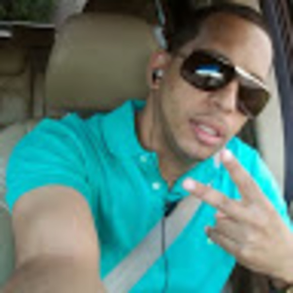 Profile Picture of Marlon Hernandez (@marlon0824) on Poshmark