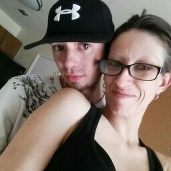 Corey & leah Crowell - Poshmark Profile Picture of Corey & leah Crowell (@crolla2186) on Poshmark