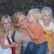 Profile Picture of Robin Saylor (@saylormom1) on Youtube