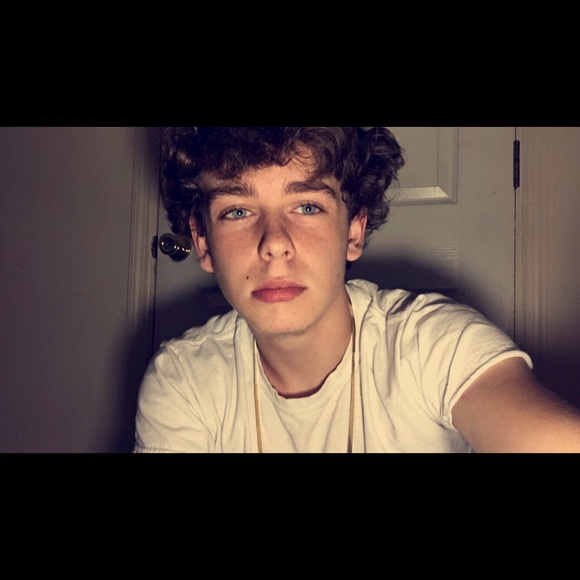 Profile Picture of Kenneth Chambers (@polok1200) on Poshmark