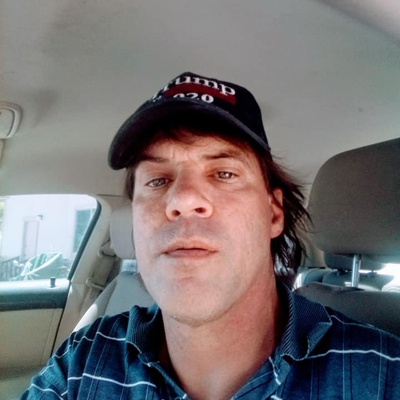 Profile Picture of Steve Maxwell (@stevemax1) on Poshmark