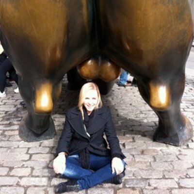 Profile Picture of Renee Nicholson (@reneenicholson1) on Twitter