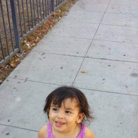 Profile Picture of Luis Vanegas (@luisvanegas103) on Poshmark