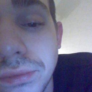 Profile Picture of Dan (@DanielBranton) on Twitter