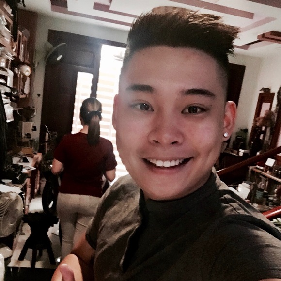 Profile Picture of Shawn Kim (@shawn5793) on Poshmark