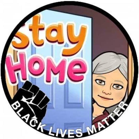 Profile Picture of Pamela Voges (@pvoges1429) on Poshmark