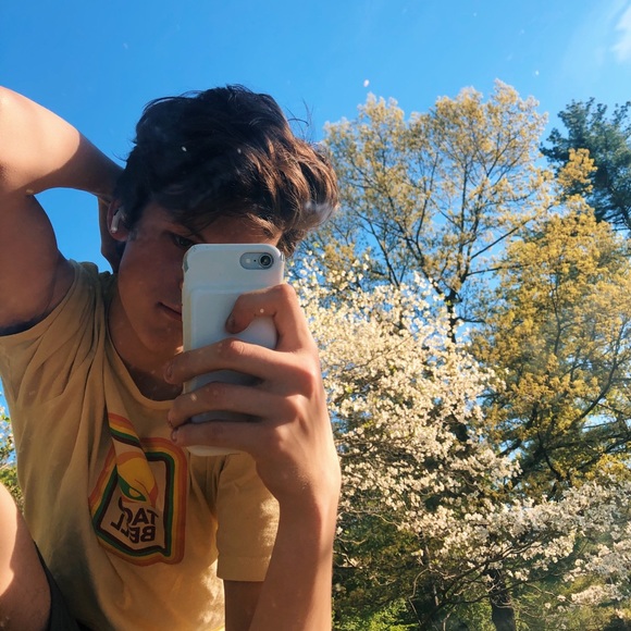 Profile Picture of Clayton Harlamert (@clayharlamert) on Poshmark