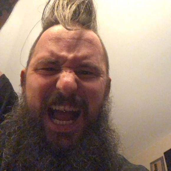 Profile Picture of Jason Dash (@96jason77) on Poshmark