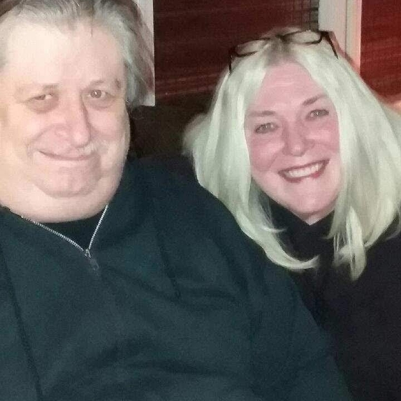 Profile Picture of Carrie Glanders (@mamacarrie1956) on Poshmark