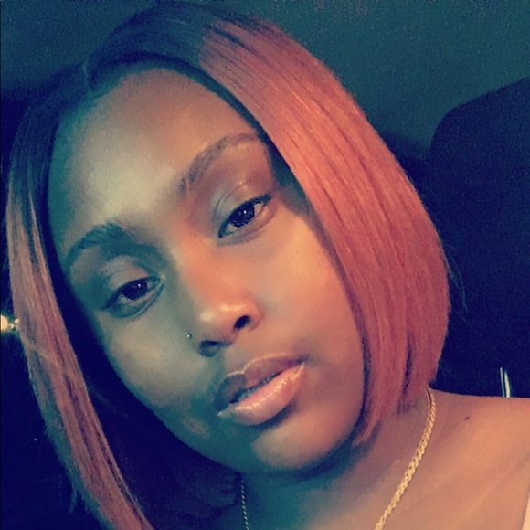 Profile Picture of Andreyonna Sharp (@adreysharp1) on Poshmark