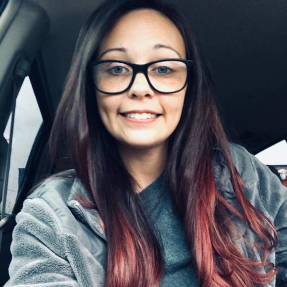 Profile Picture of Haley Strunk (@mommy82311) on Poshmark