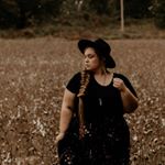 Profile Picture of Kerry Lane (@simplykerrylane) on Instagram