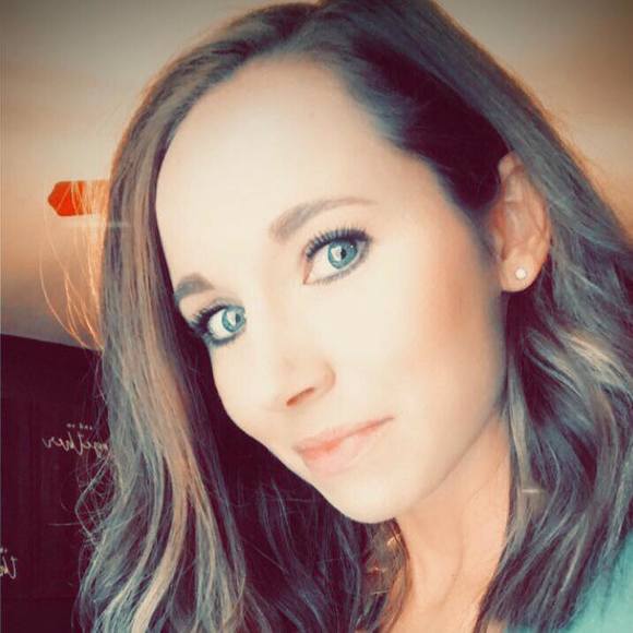 Profile Picture of Rebekah Mckuin (@mckuin44) on Poshmark