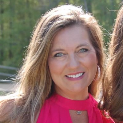 Profile Picture of Shelley Tate (@Shelley38653104) on Twitter