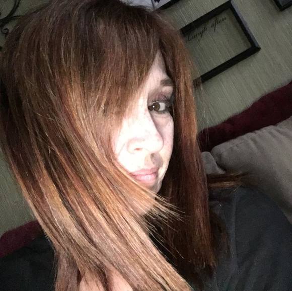 Profile Picture of Kimandbob Rhea (@bkcc4) on Poshmark