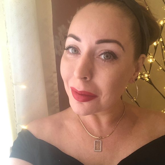 Profile Picture of Tanya Baranova (@tatijana9) on Poshmark