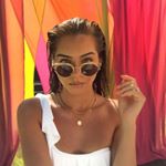 Profile Picture of 𝕯𝖏𝖔𝖚 🍒🇵🇫 (@justine.menoret) on Instagram