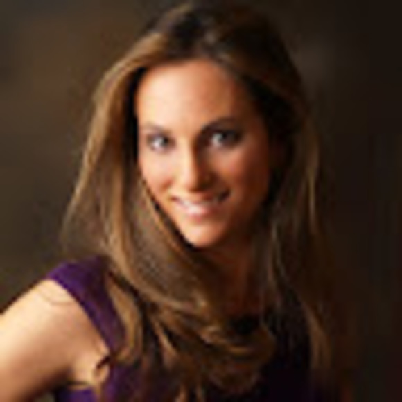 Profile Picture of Meredith Trattler (@mtrattler) on Poshmark