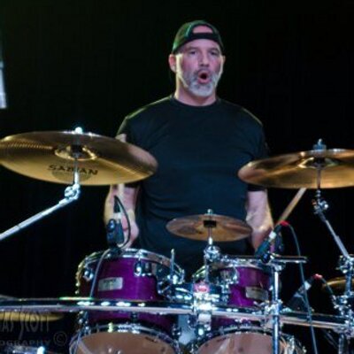Profile Picture of Loren Bates (@LorenBates) on Twitter