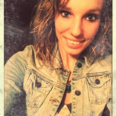 Profile Picture of Katie Moore (@ColtsMoore) on Twitter