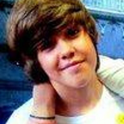 Profile Picture of Justin Kato Friday (@uzi933) on Twitter