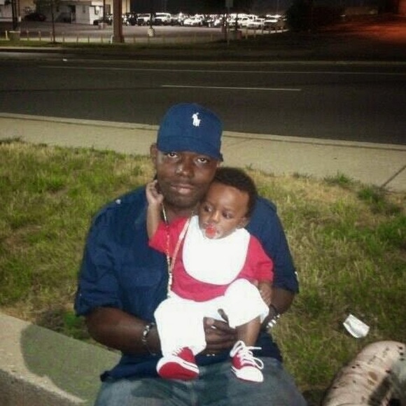 Profile Picture of Damien Mclaurin (@fnittee30) on Poshmark