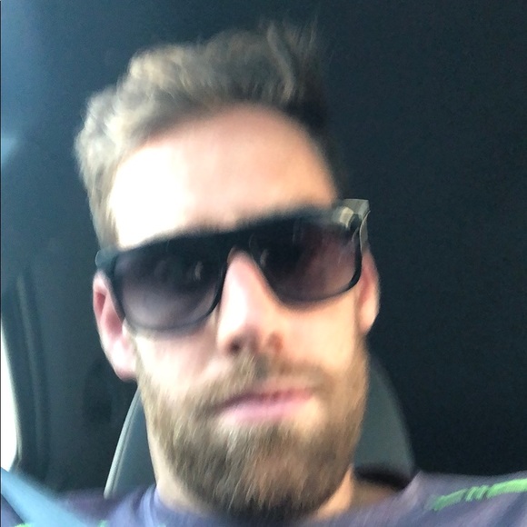 Profile Picture of Jeff Dimmen (@jdims6) on Poshmark