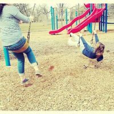 Profile Picture of Candace Dickson (@CandaceDickson9) on Twitter