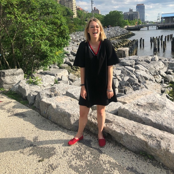 Profile Picture of Becky Ittner (@ittnerb3) on Poshmark