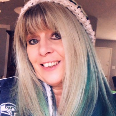 Profile Picture of Janet Donohue (@DamitJanit5333) on Twitter