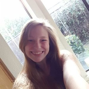 Profile Picture of Carlie Patterson (@oceenbreeze01) on Twitter