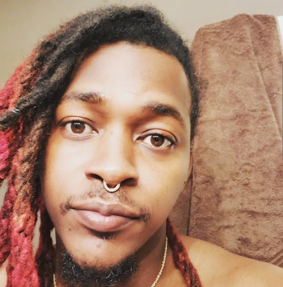Profile Picture of Steve Monk (@sm011584) on Poshmark