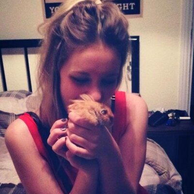 Profile Picture of Nancy Neill (@nancyneill_) on Twitter