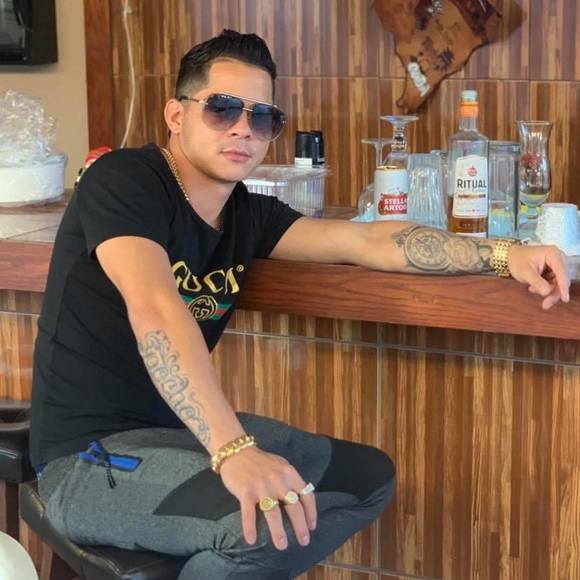 Profile Picture of Jose angel Valero (@pochovalero) on Poshmark