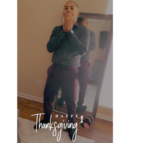 Profile Picture of Cameron Tompkins (@camtompkins) on Poshmark