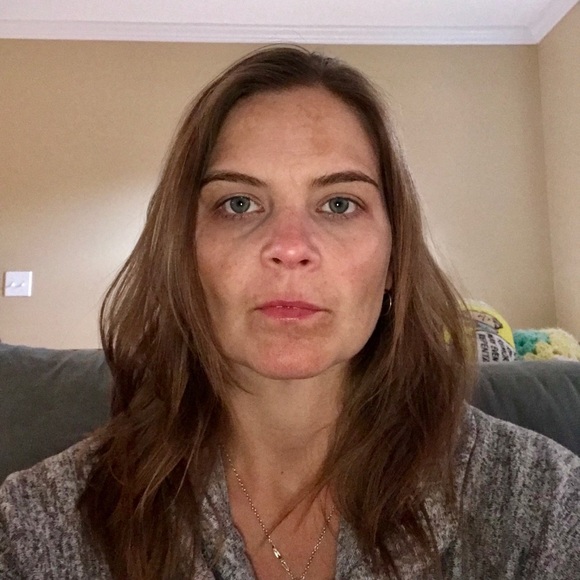 Profile Picture of Jennifer Jagde (@jader1781) on Poshmark