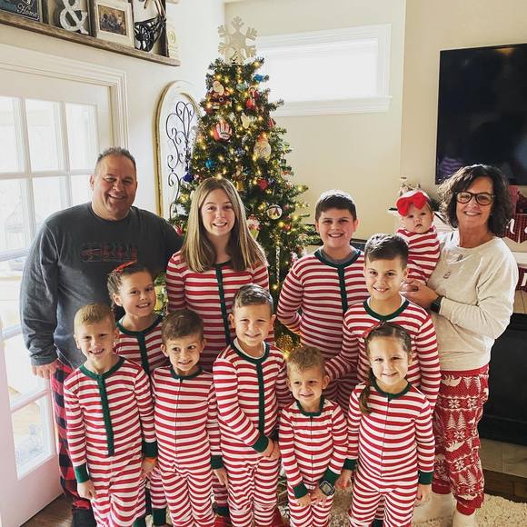 Profile Picture of Daniel Hurley (@dfhurley) on Poshmark