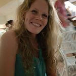 Profile Picture of Kristin Hecht (@kristinhecht) on Instagram