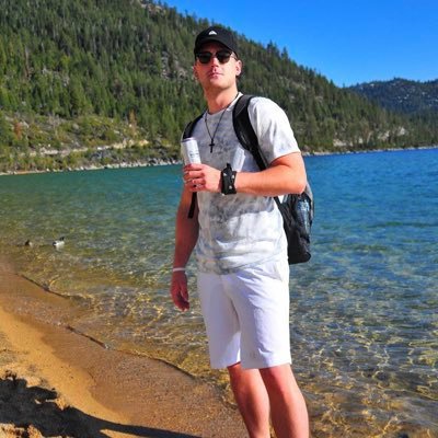 Profile Picture of 🖤® (@__ethanhuffman) on Twitter