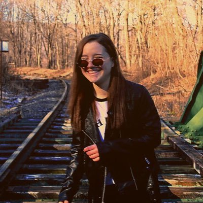 Profile Picture of Alyssa DeVault (@alyssa_devault) on Twitter
