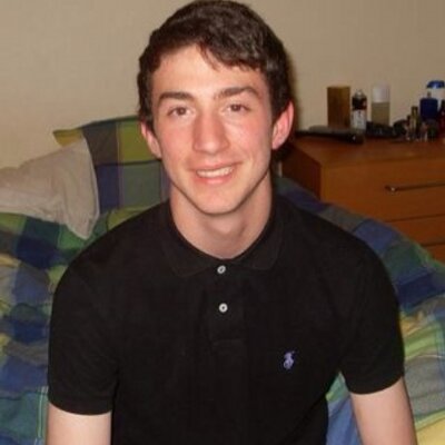 Profile Picture of Ashley Humphrey (@@TheHumberGames) on Twitter