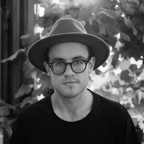 Profile Picture of Adam Herrington (@amherrington) on Poshmark