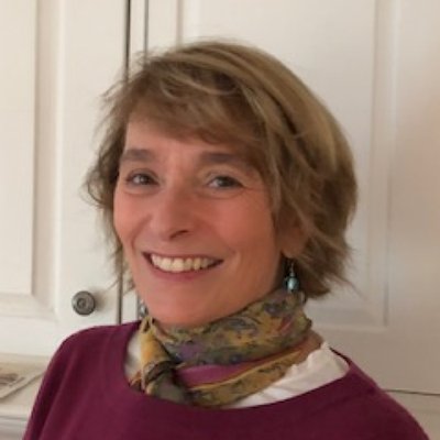 Profile Picture of Patty Robertson (@patty4edcast) on Twitter
