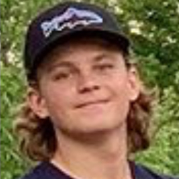 Profile Picture of Connor Pratt (@connormpratt) on Poshmark