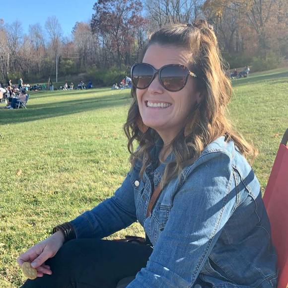 Profile Picture of Jodie Borchelt (@jodieborchelt) on Poshmark