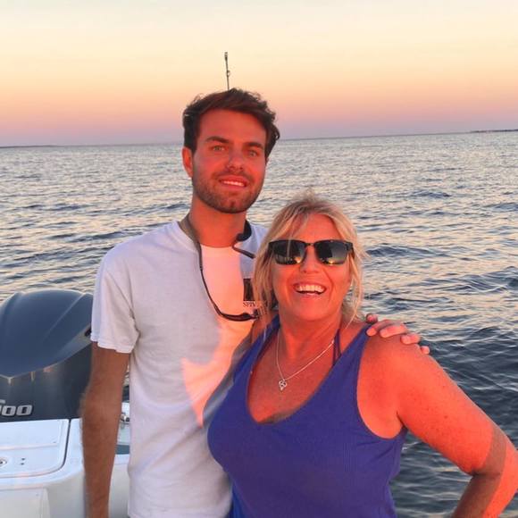 Profile Picture of Christopher Reinstedler (@coolchrsis) on Poshmark