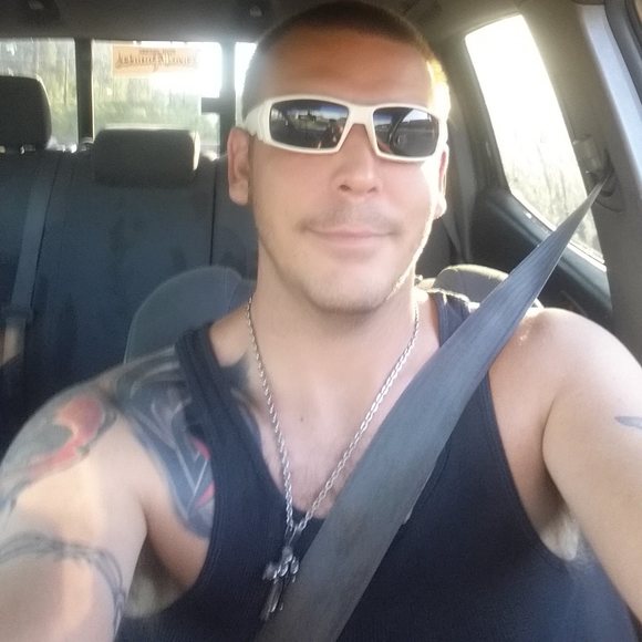 Profile Picture of Jeremy Brugger (@jbruwha) on Poshmark