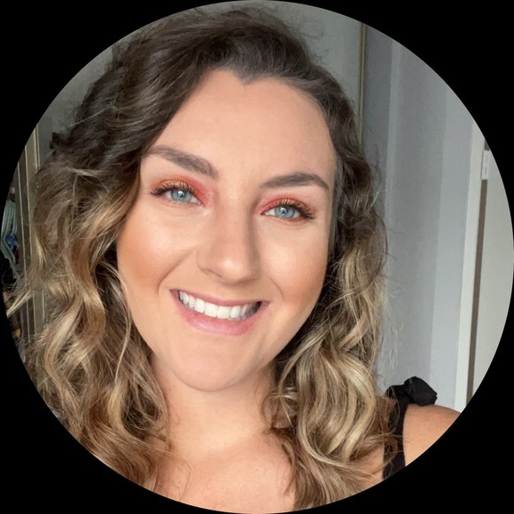 Profile Picture of Daniele Friedland (@d_friedland) on Poshmark