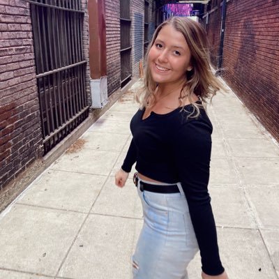 Profile Picture of Libby (@libby_bierbaum) on Twitter