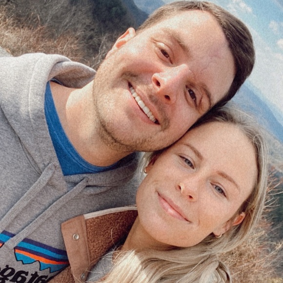 Profile Picture of Sally Enright (@sallyjane18) on Poshmark